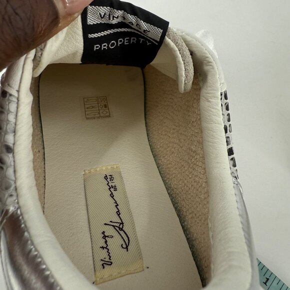 Vintage Havana Womens Silver Snakeskin Sneakers With Black Star Accent, 8 - Picture 8 of 9